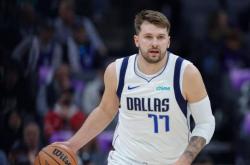 kaiyun平台 -东契奇重返赛场，爆冷首场状态出色，法国队观众沸腾！(赛博朋克2077亚当重锤杀不杀)