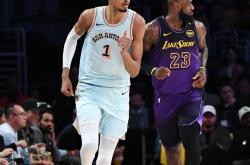 kaiyun官方登录 -包含赛地聚焦——NBA总决赛转会期热度飙升；洛杉矶湖人单刀错失；赛场秩序良好；资深球员宣示担当的词条